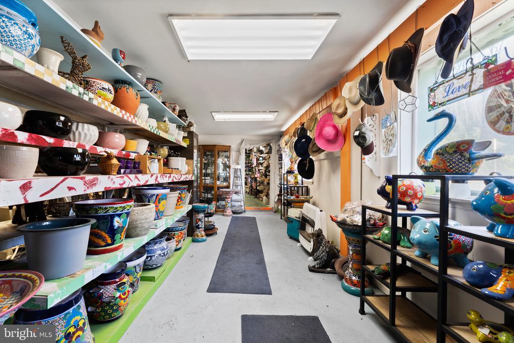 3357 RICHMOND HIGHWAY