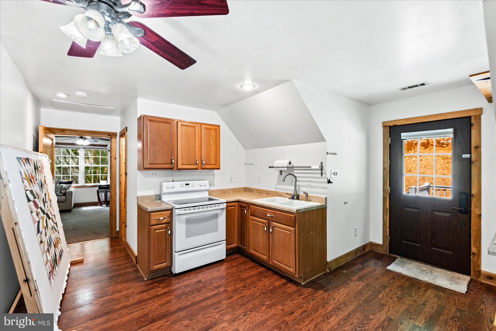 115 SOUTHERN VIEW DRIVE