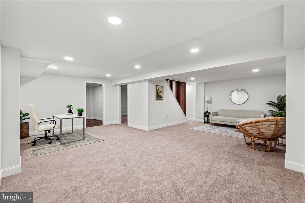 37 HOPE ROAD