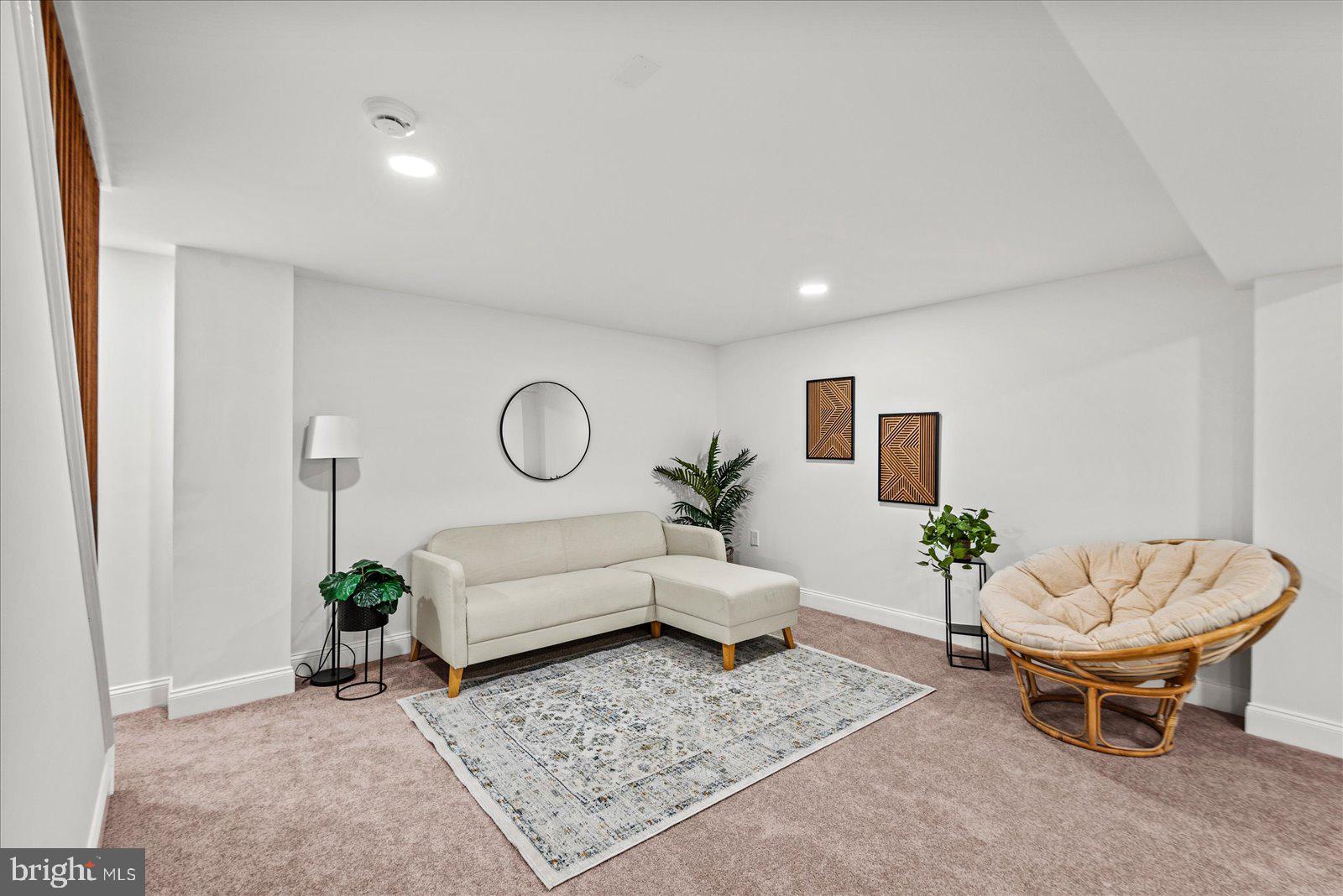 37 HOPE ROAD