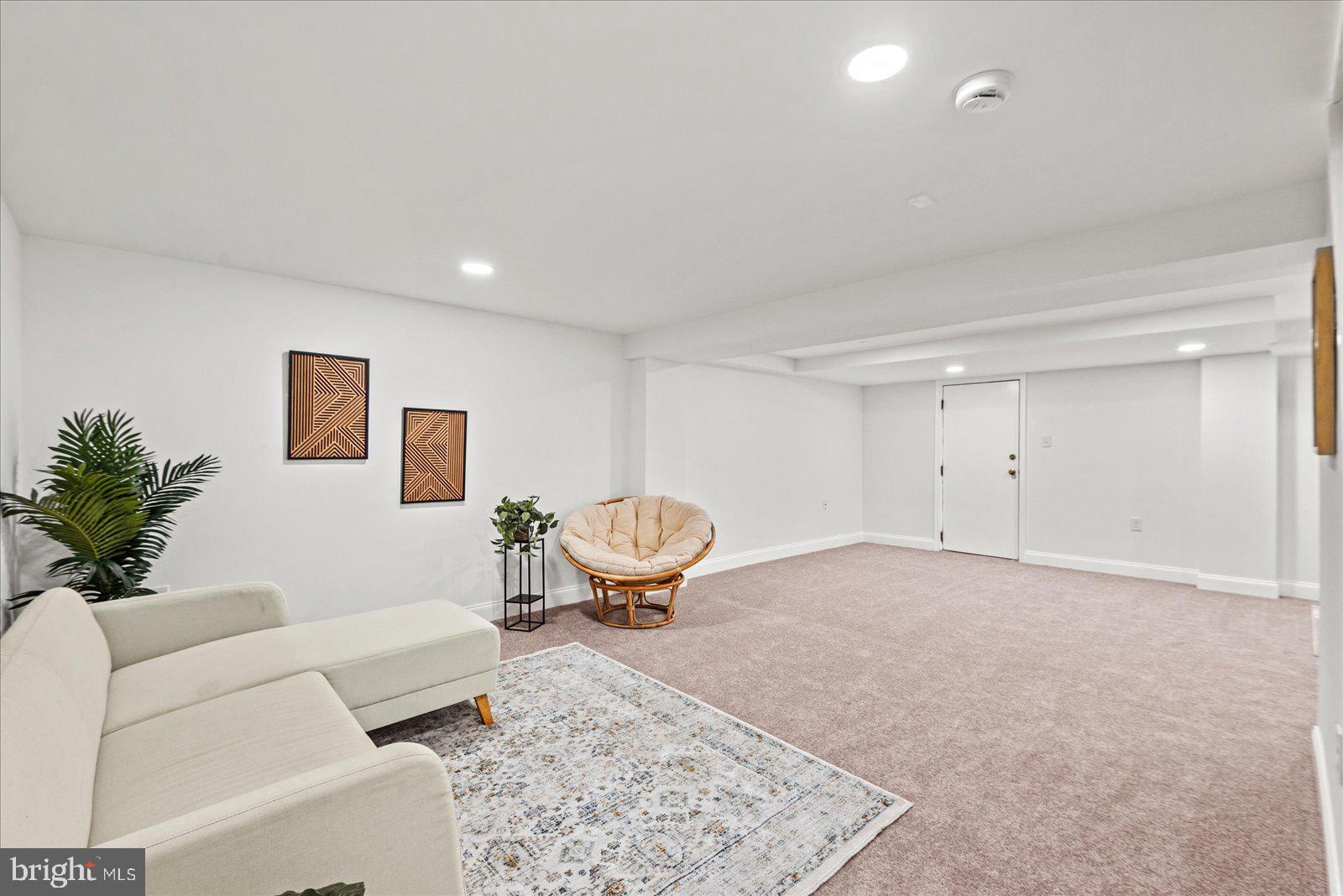 37 HOPE ROAD