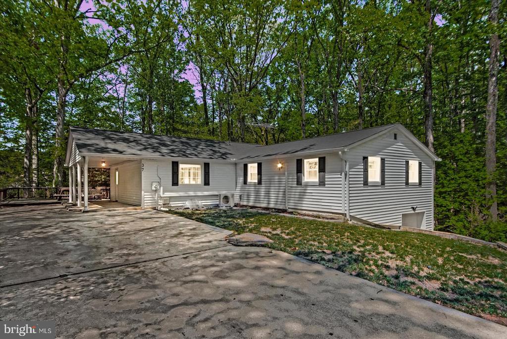 37 HOPE ROAD
