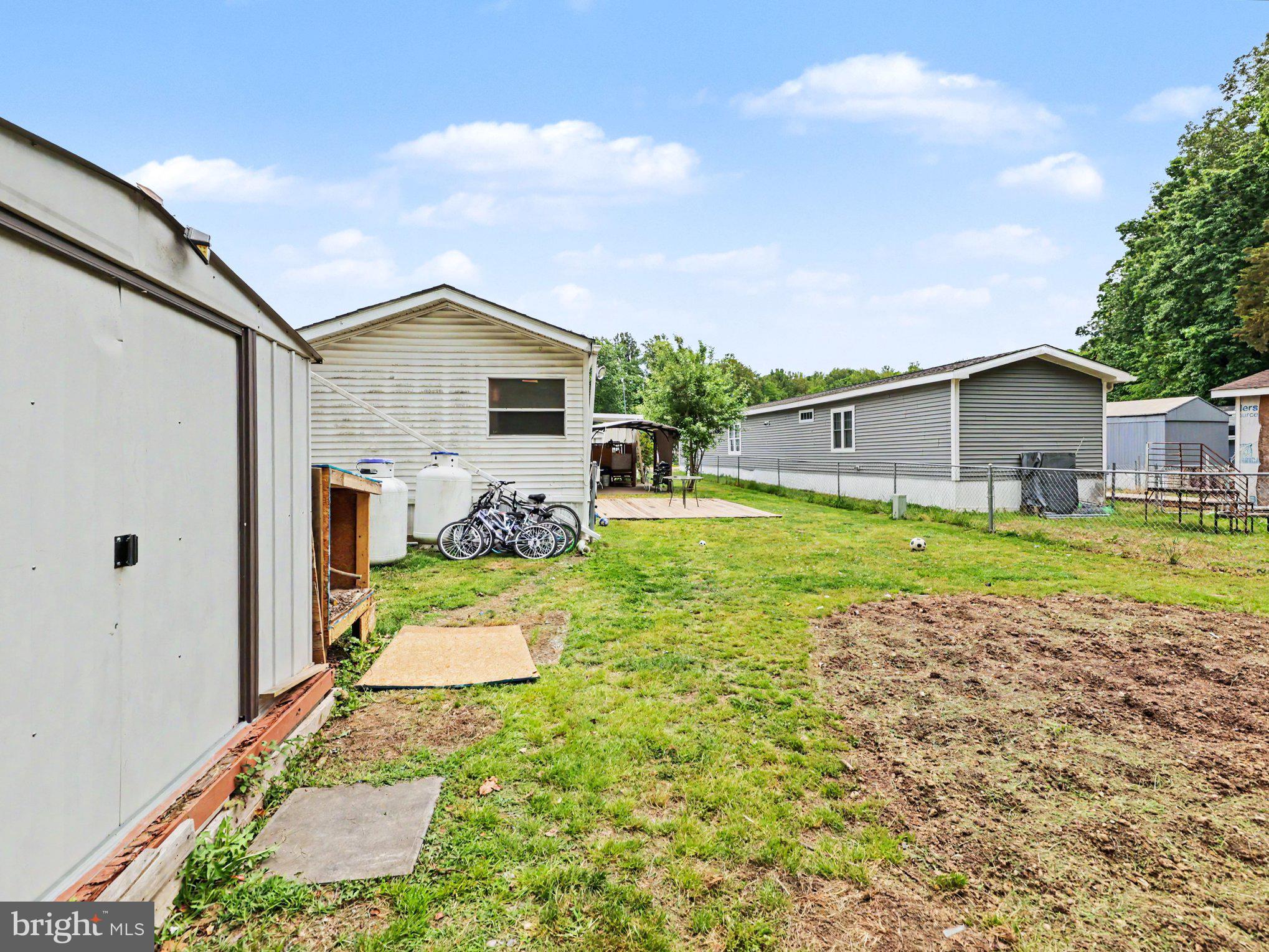 28 COURAGE LN
