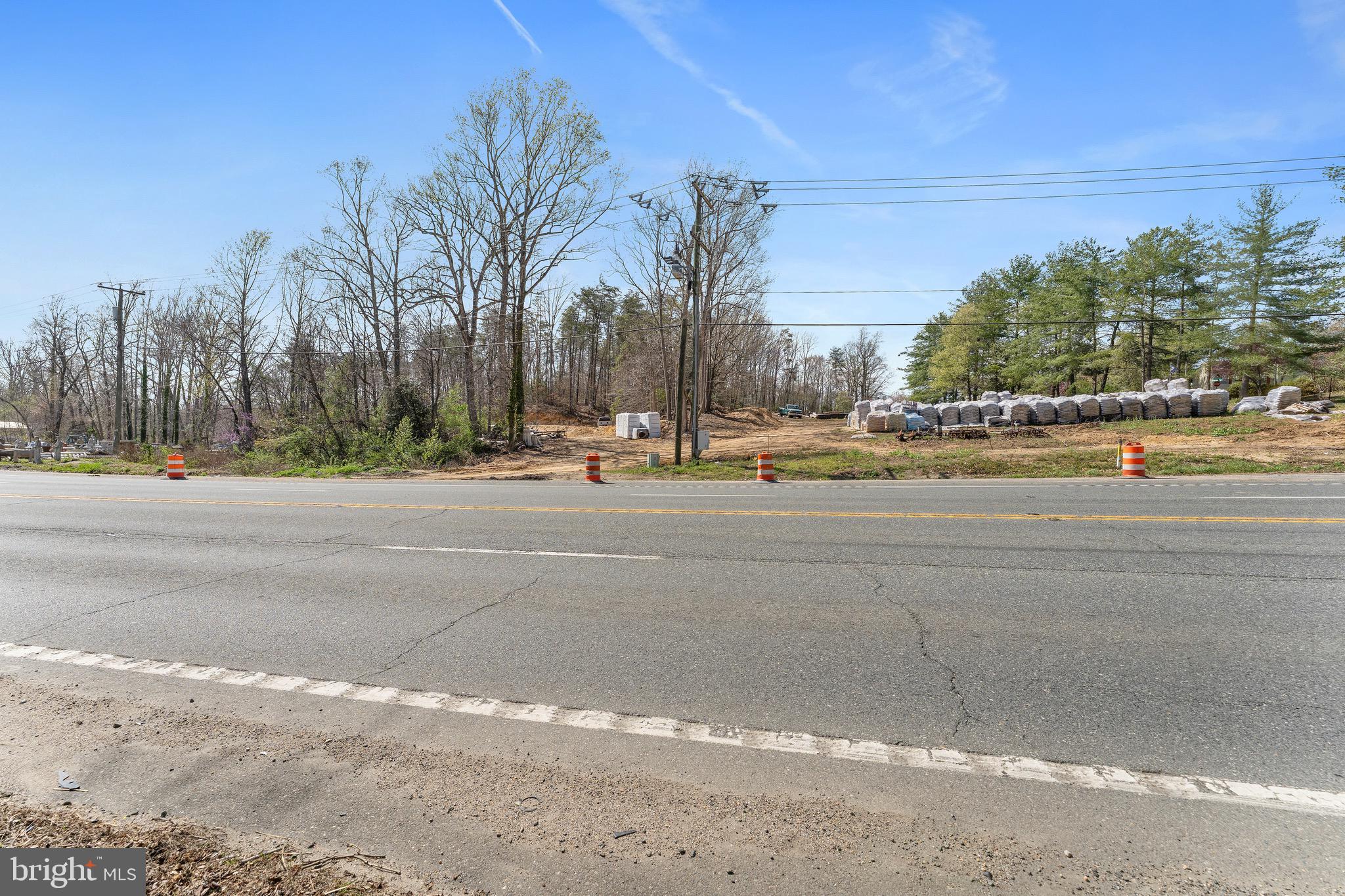 T.M. 21A-1-27, RICHMOND HWY