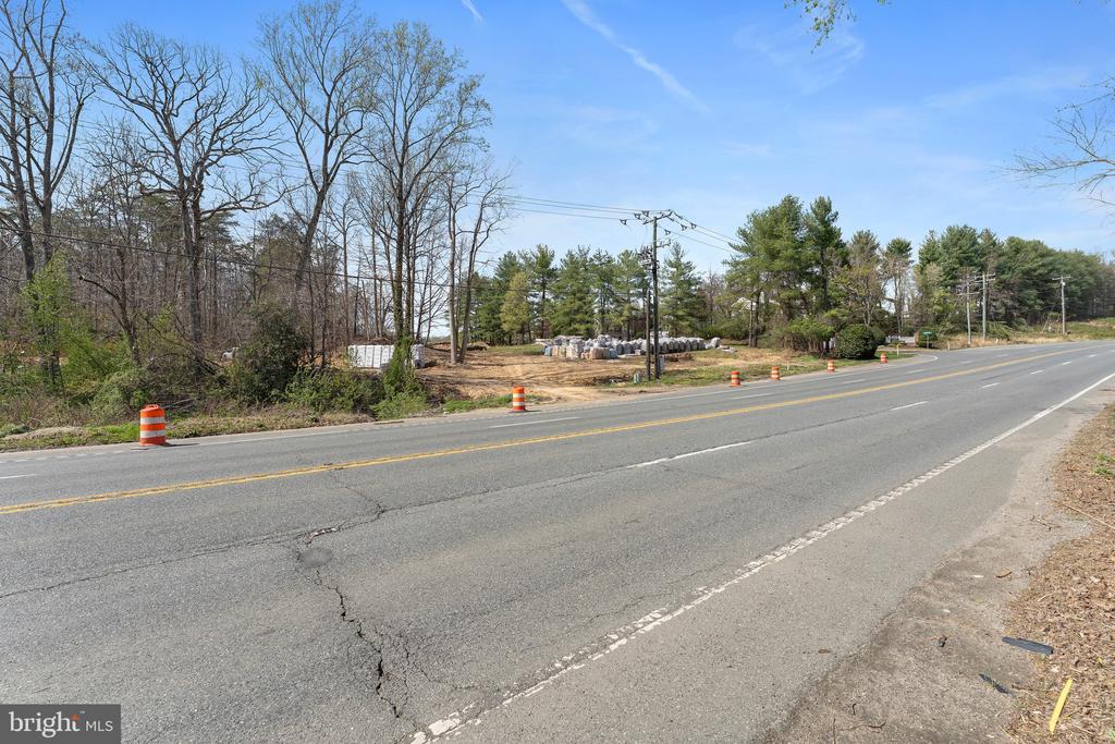 T.M. 21A-1-27, RICHMOND HWY