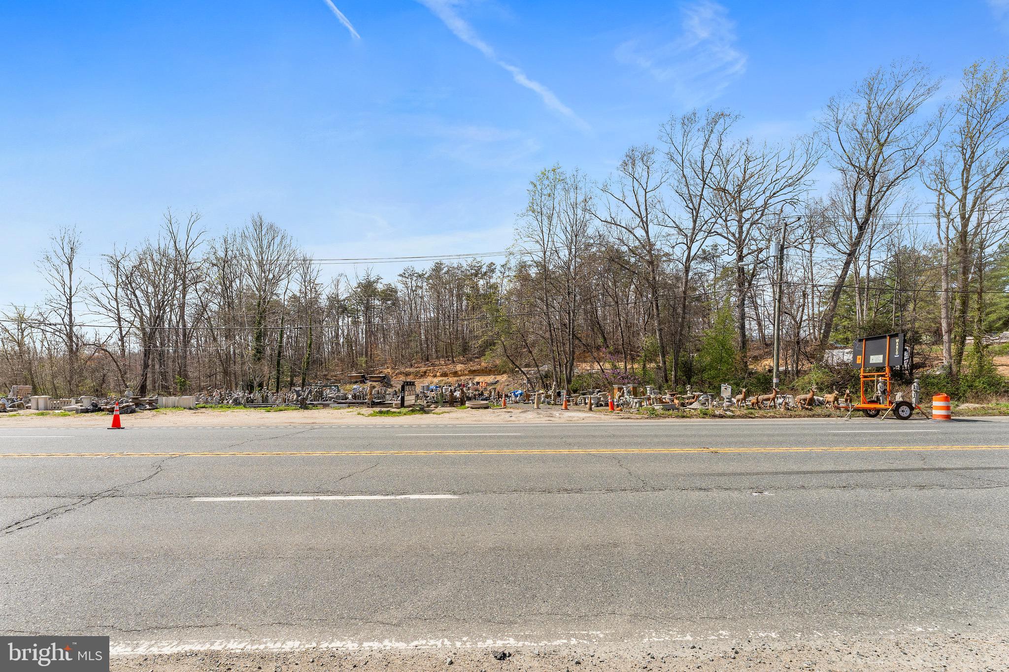 T.M. 21A-1-27, RICHMOND HWY