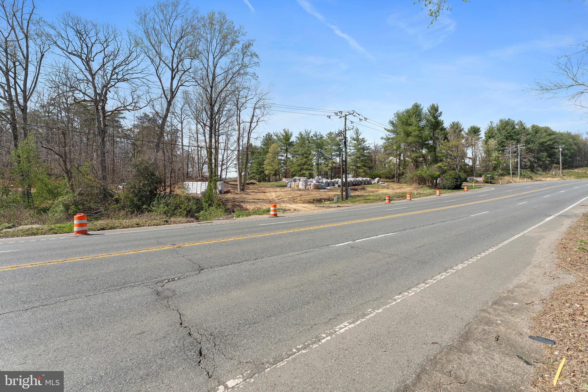 T.M. 21A-1-27, RICHMOND HWY