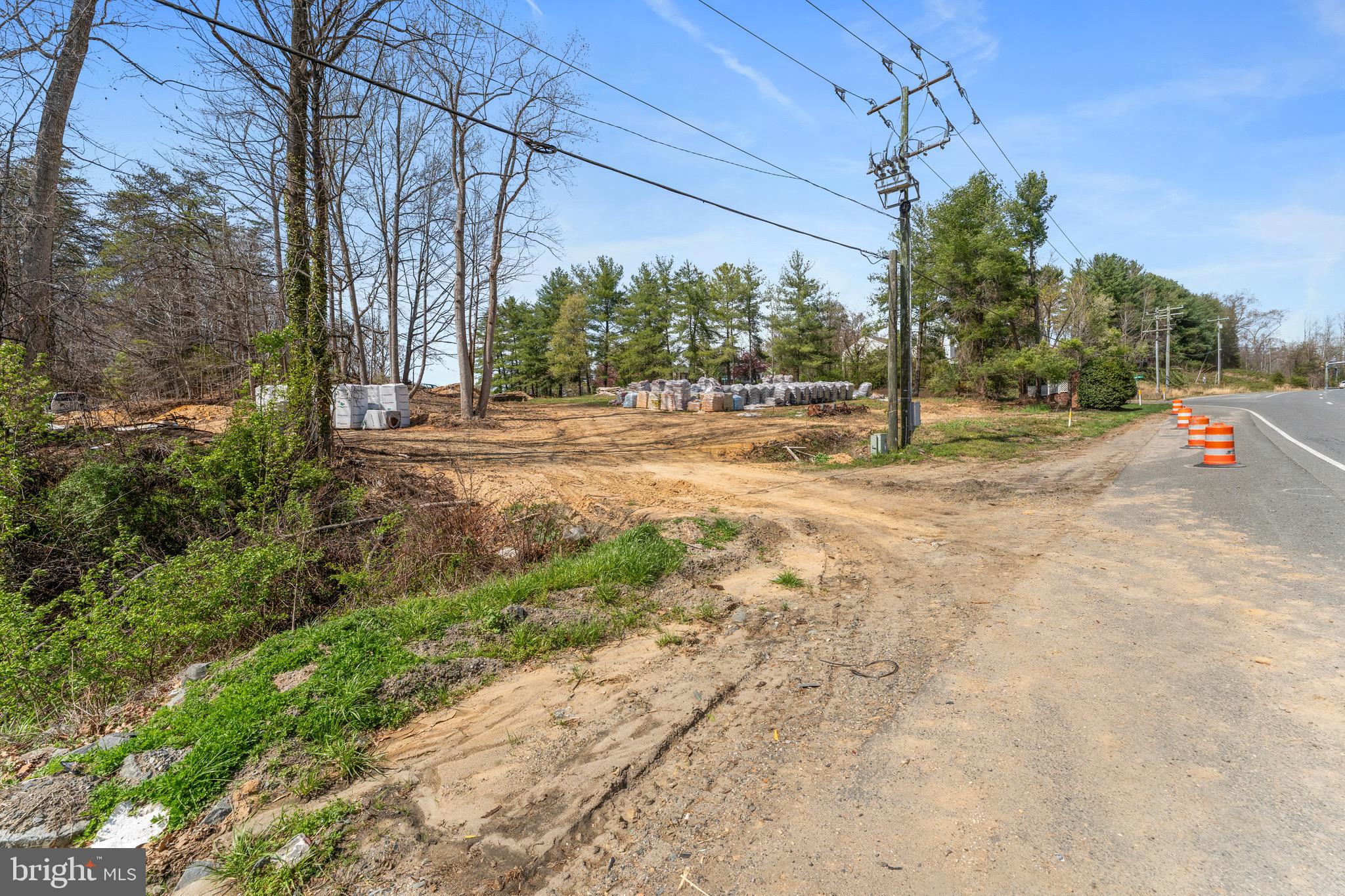 T.M. 21A-1-27, RICHMOND HWY