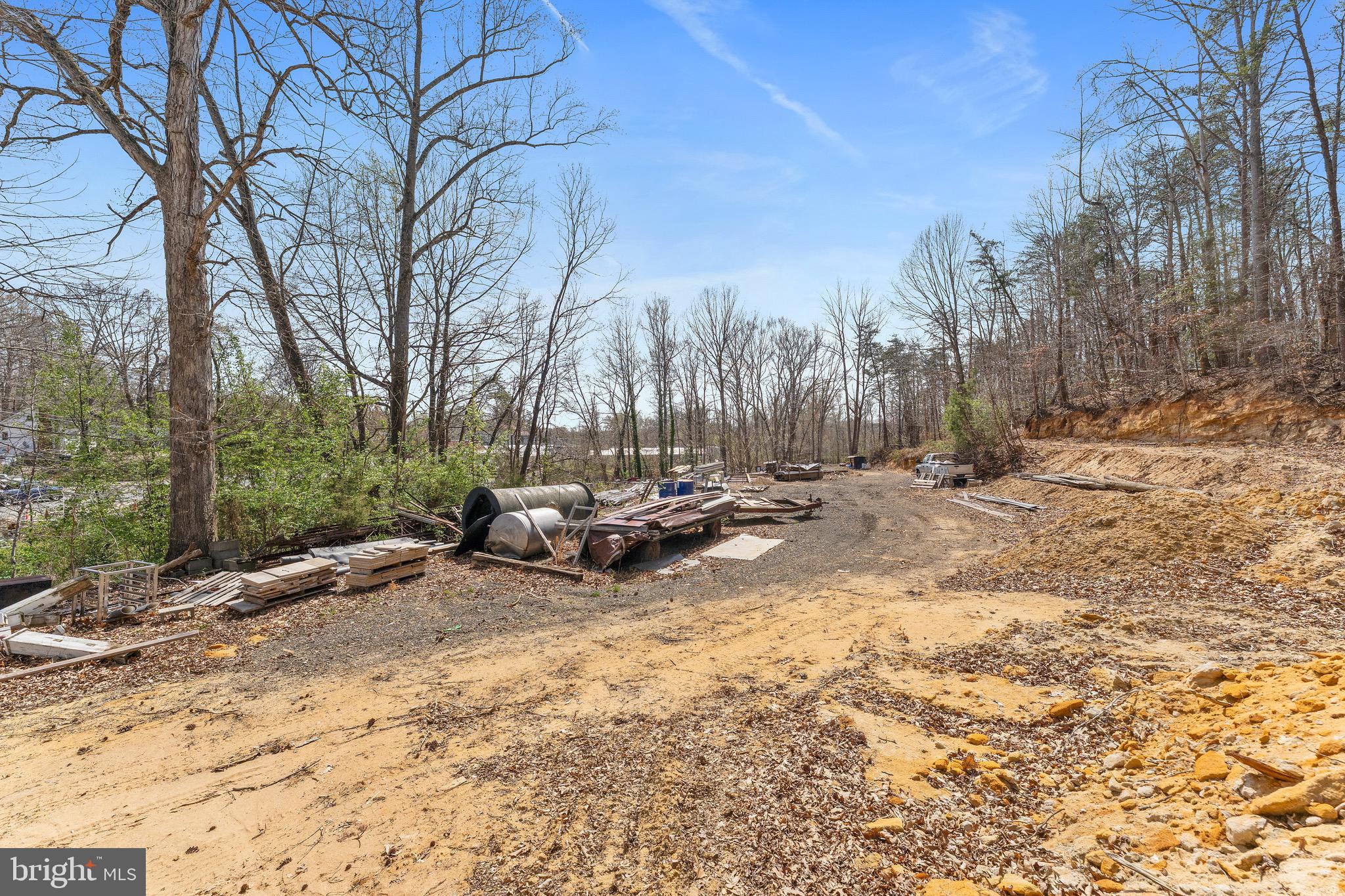 T.M. 21A-1-27, RICHMOND HWY