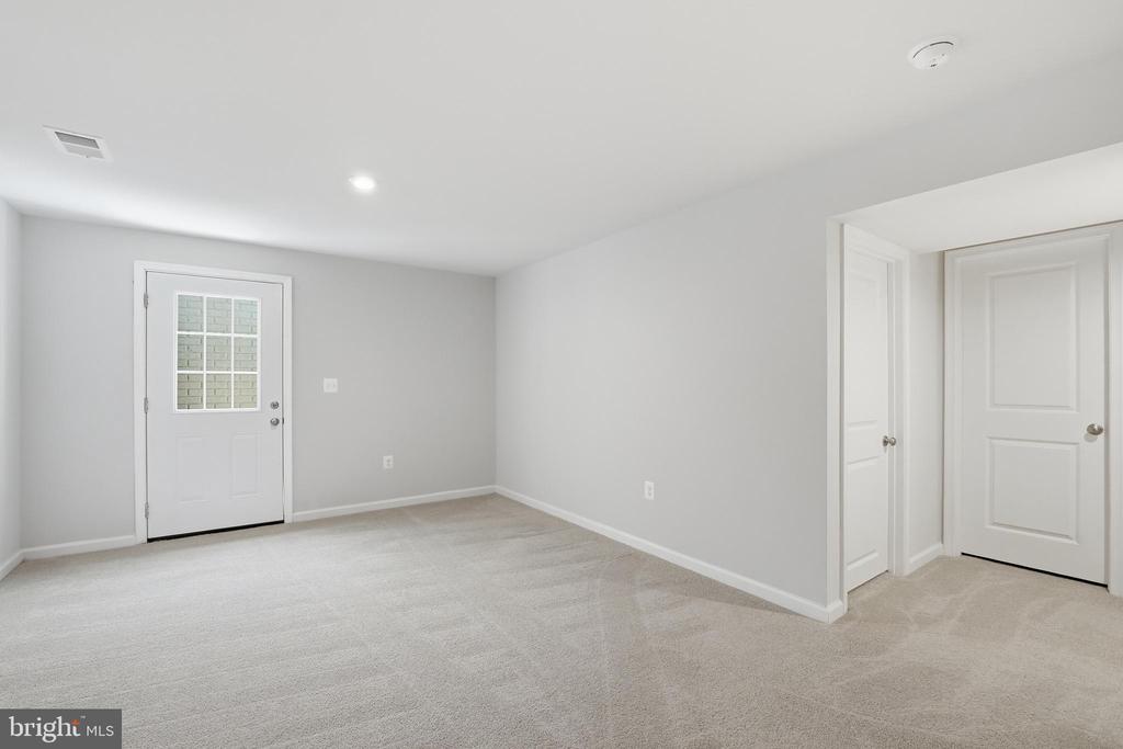 208 CONEFLOWER LANE