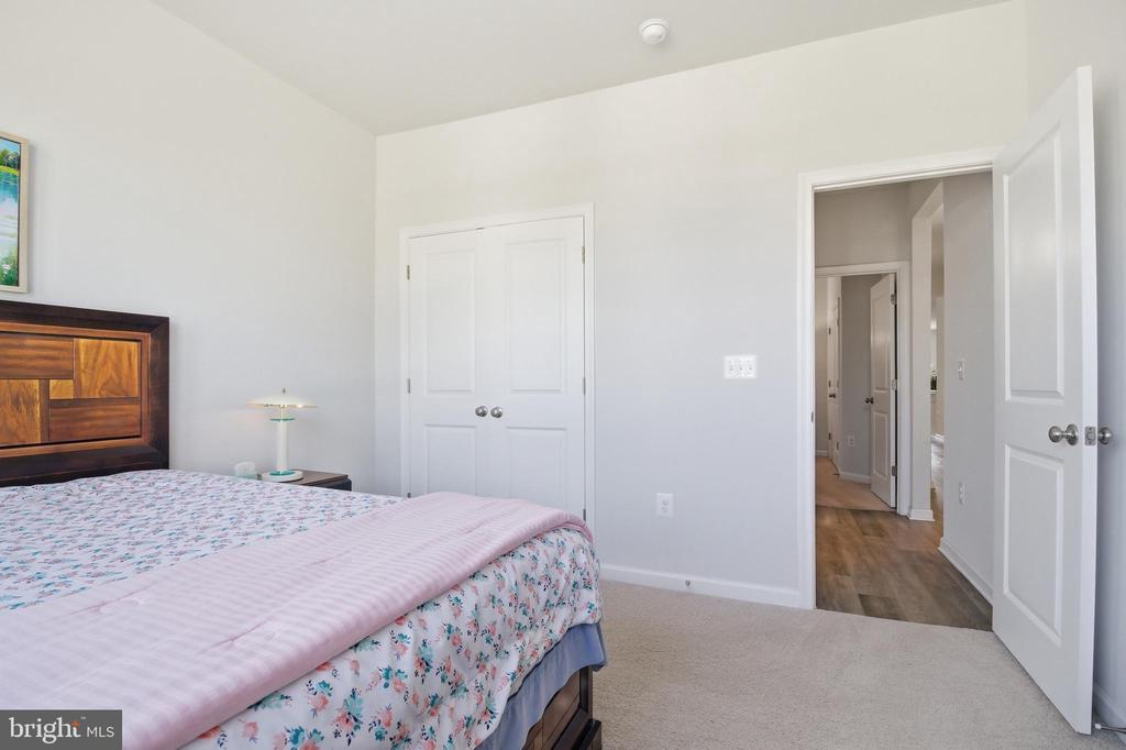208 CONEFLOWER LANE