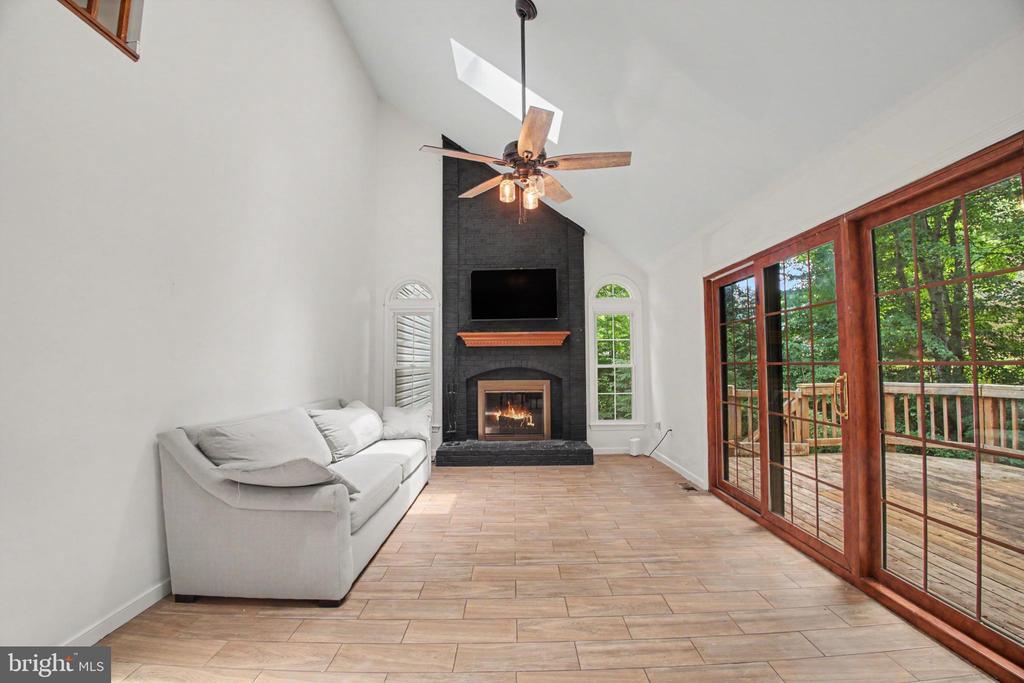202 HARPOON COVE