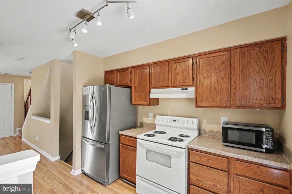 504 PROVIDENCE ST Unit: 504