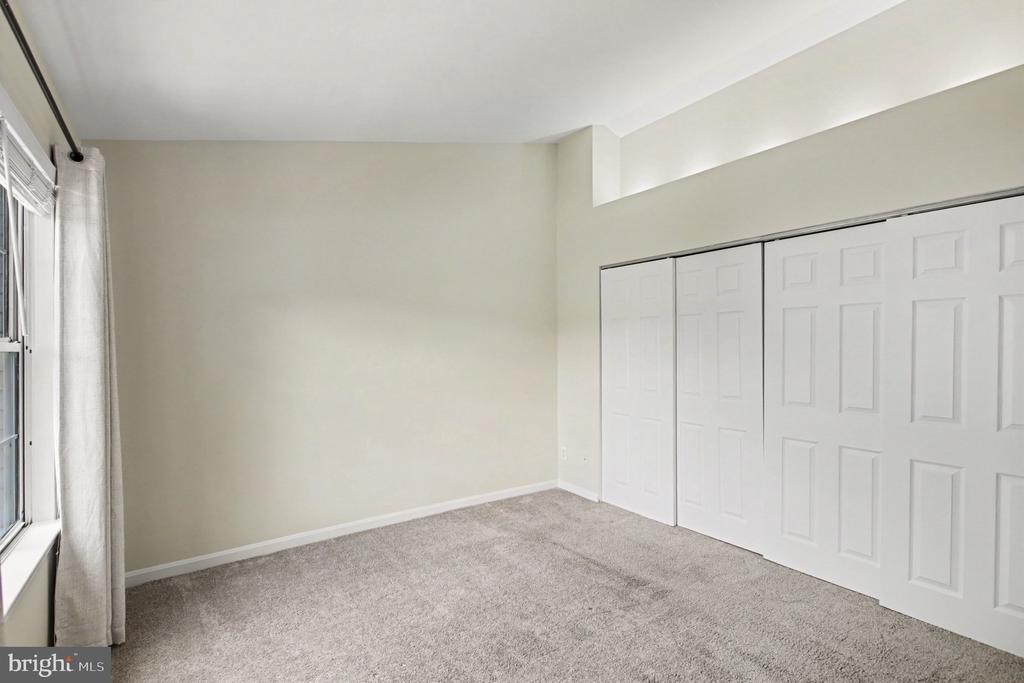 504 PROVIDENCE ST Unit: 504