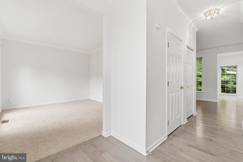 33 JADE DRIVE