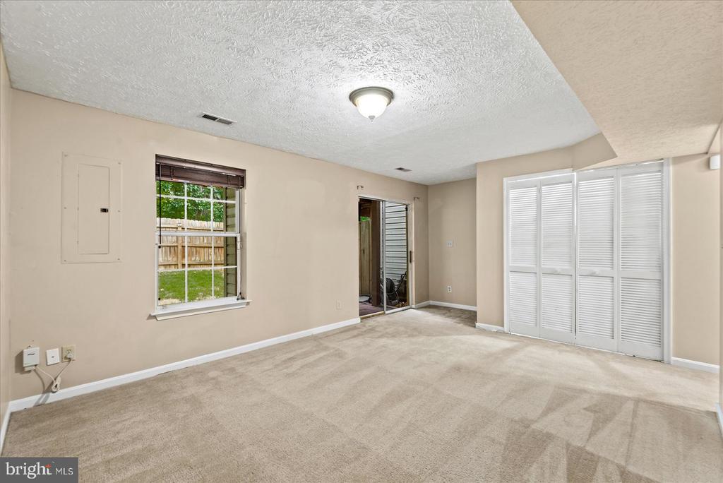 112 HEALY COURT