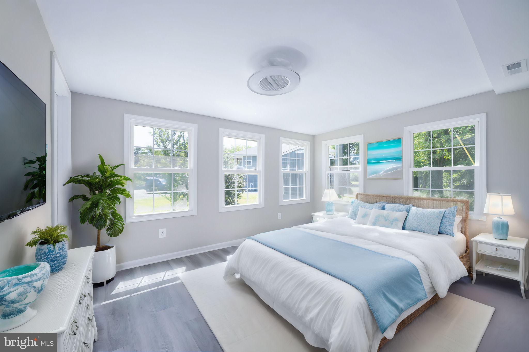 881 SHORE DRIVE