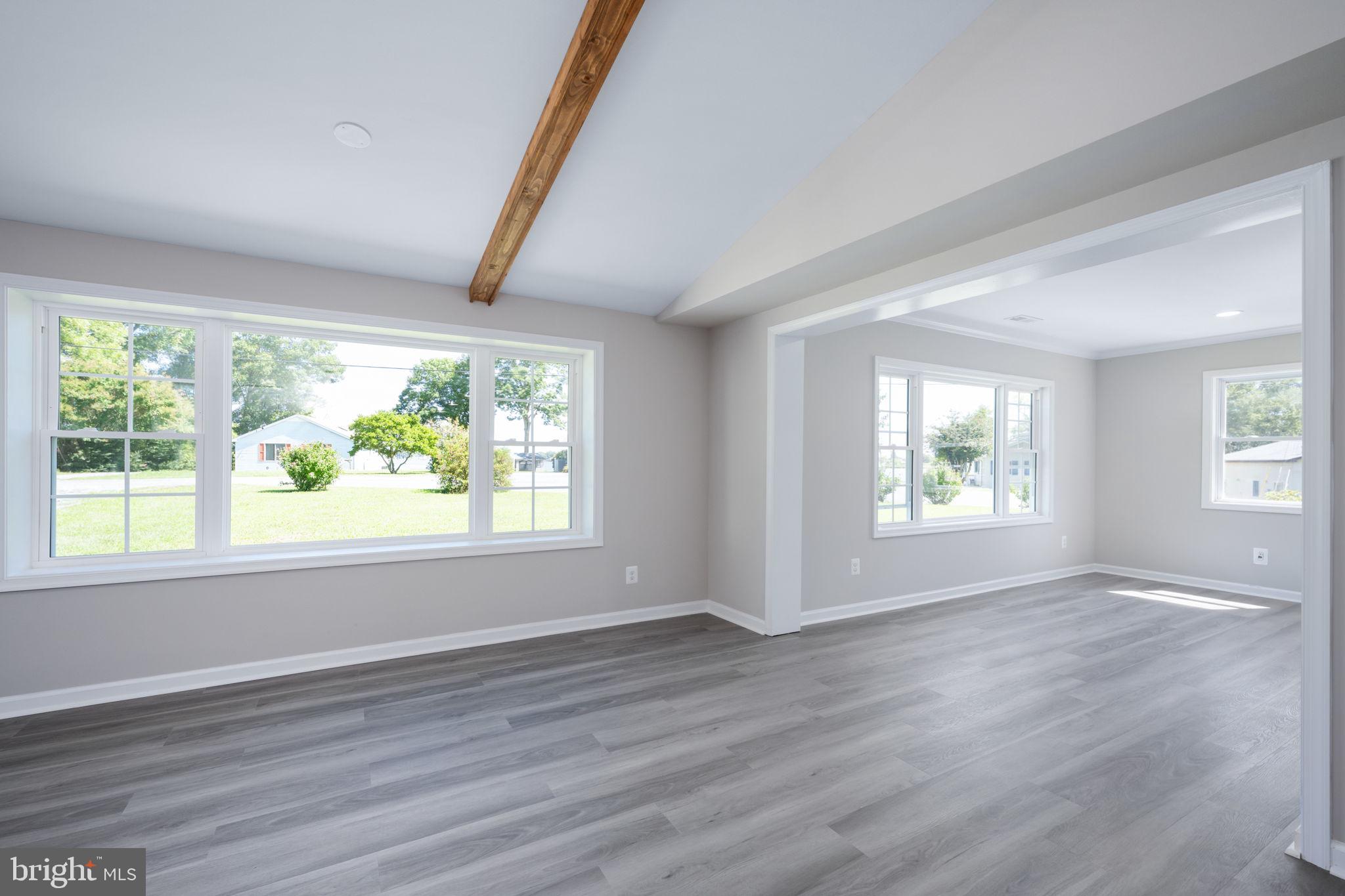 881 SHORE DRIVE