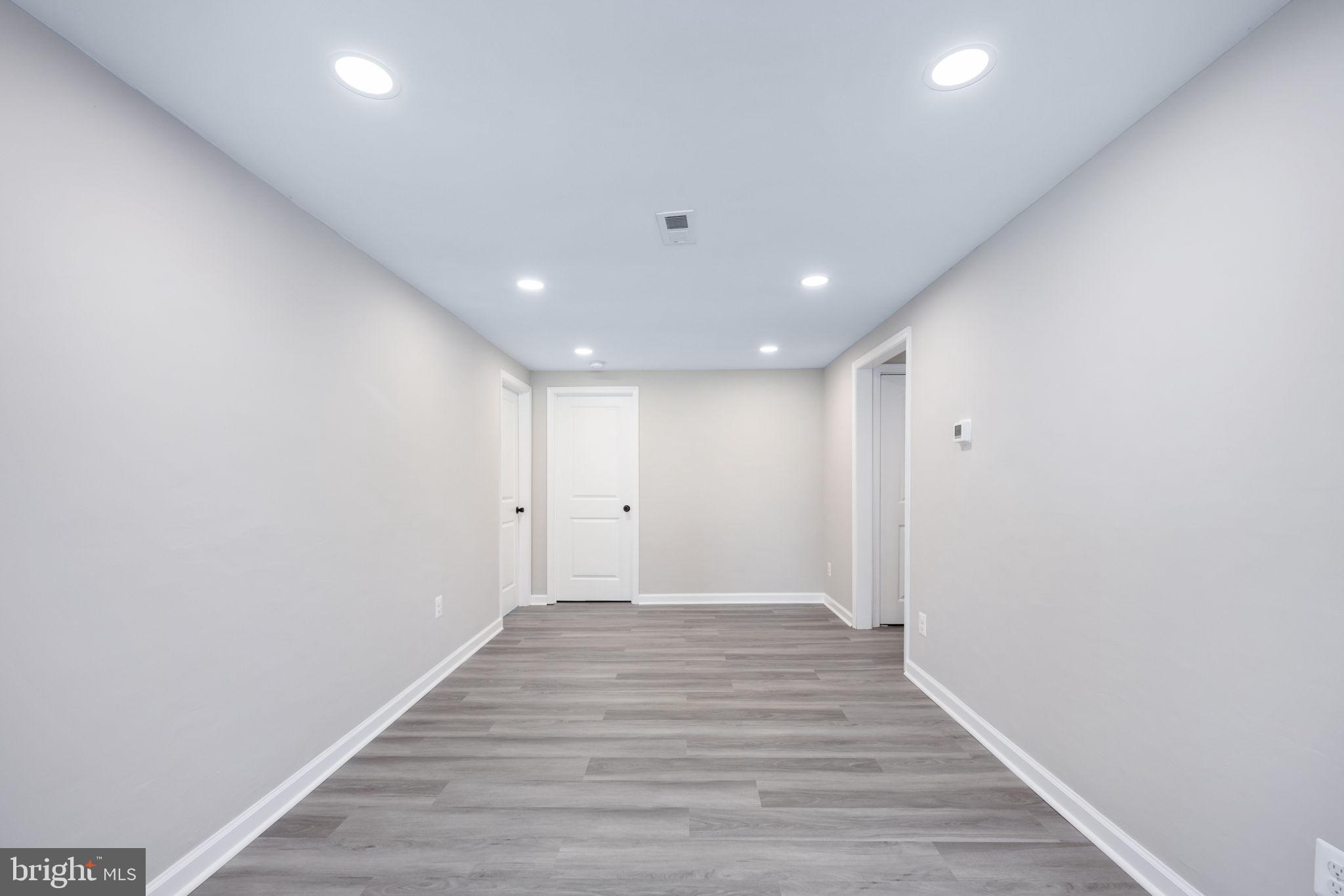 881 SHORE DRIVE