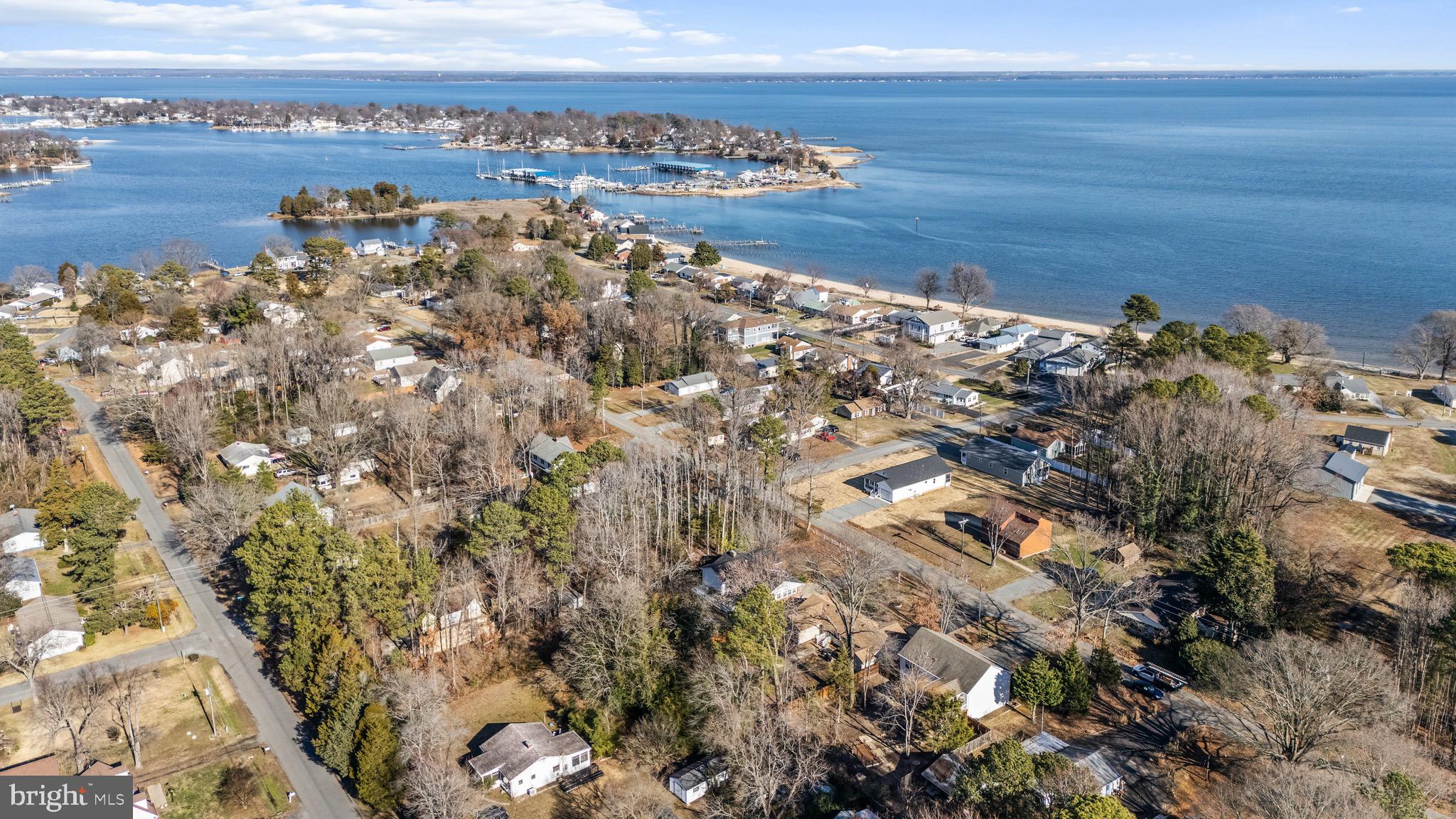 1233 HOLLY VISTA DRIVE