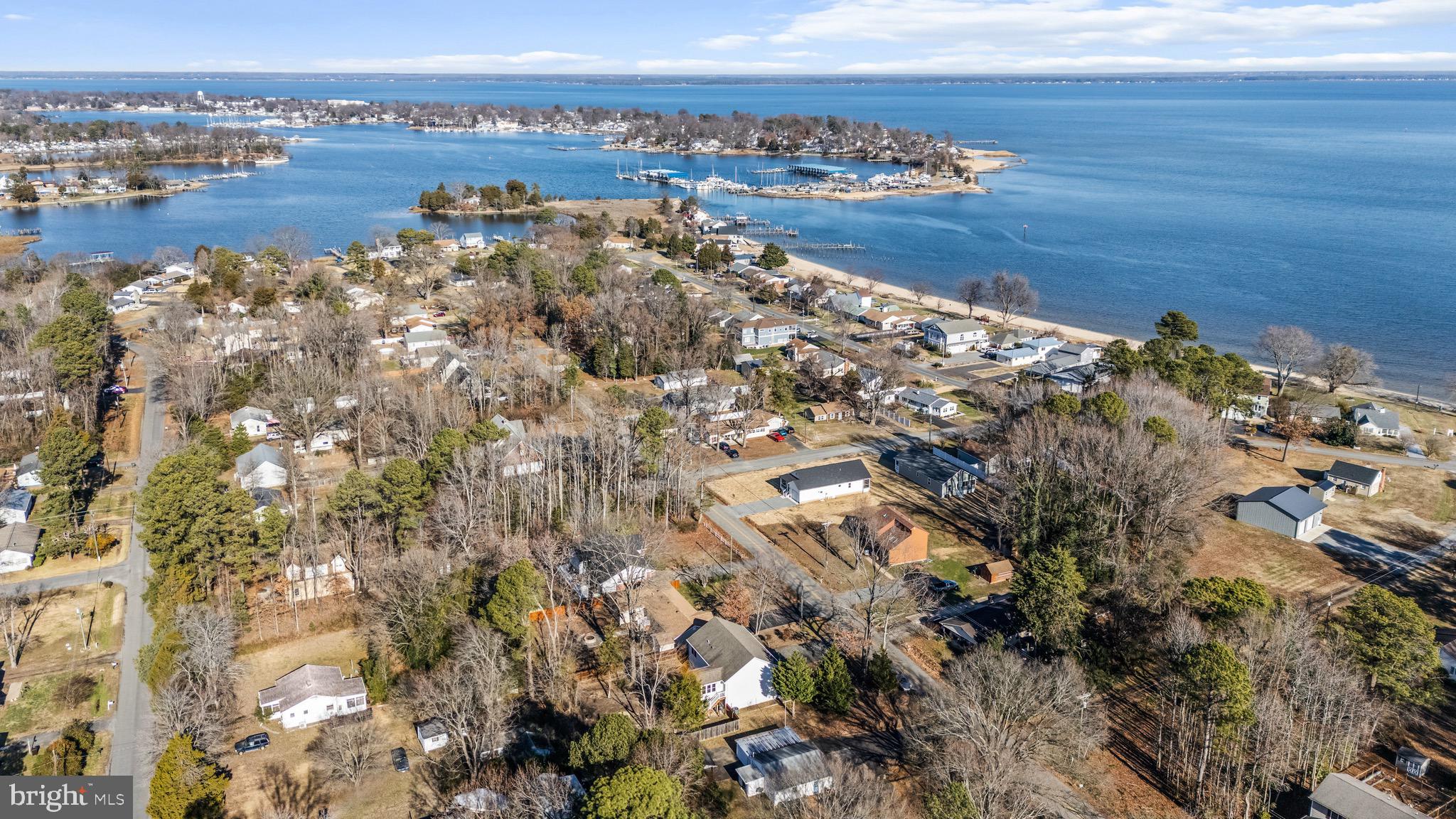 1233 HOLLY VISTA DRIVE