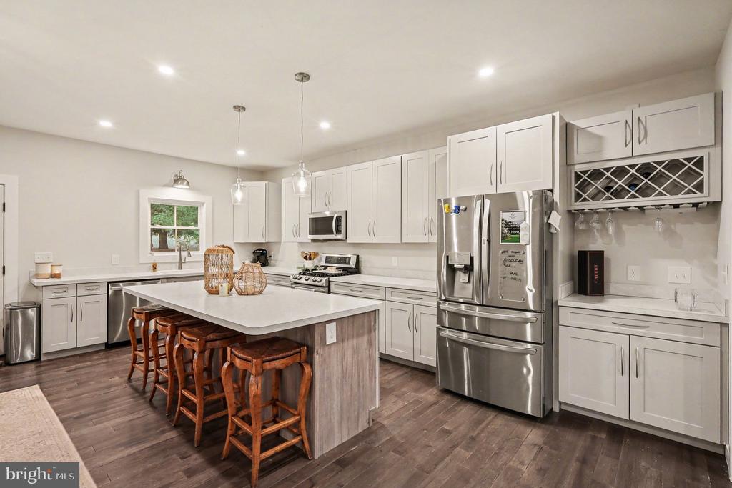 3684 ROCKLAND ROAD