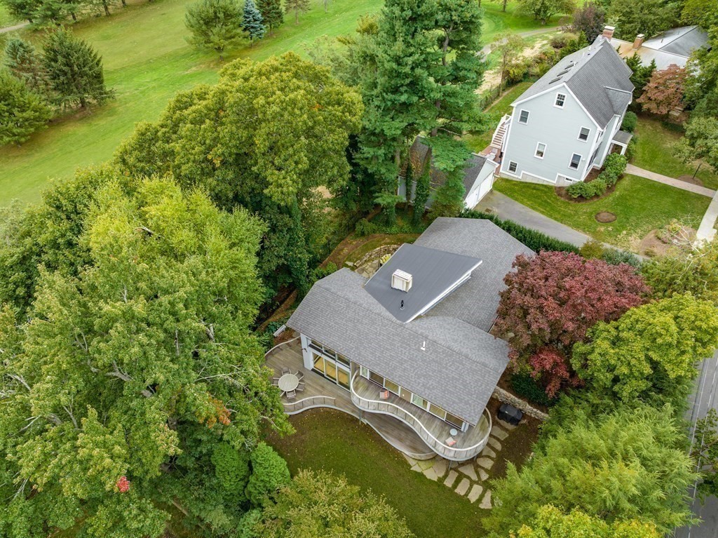 40 Valley Spring Rd