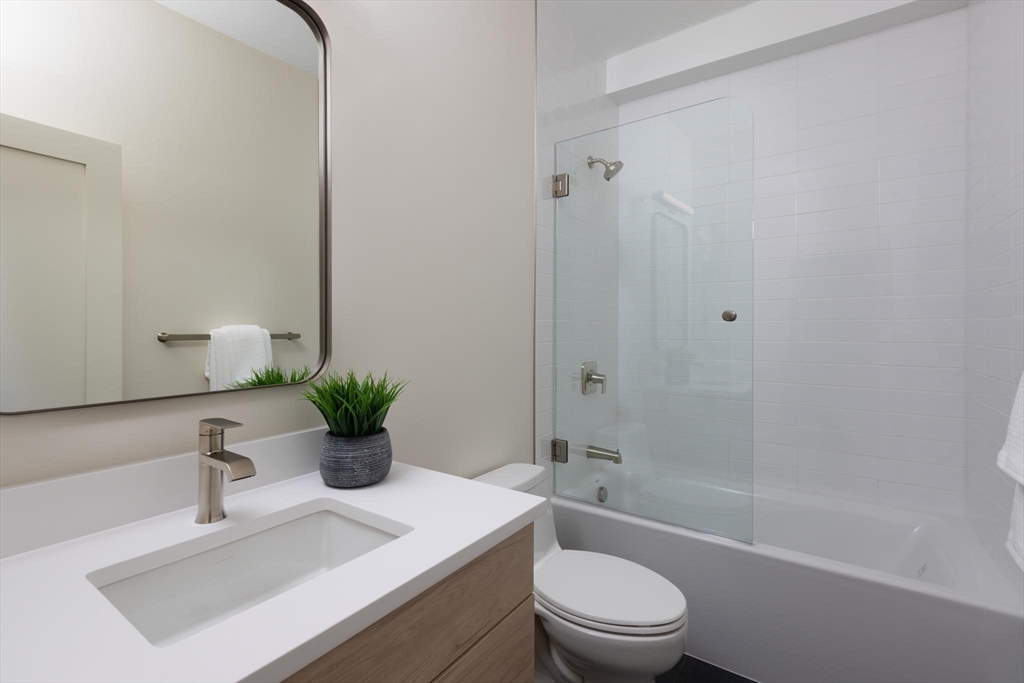 51 Addington Rd # 2
