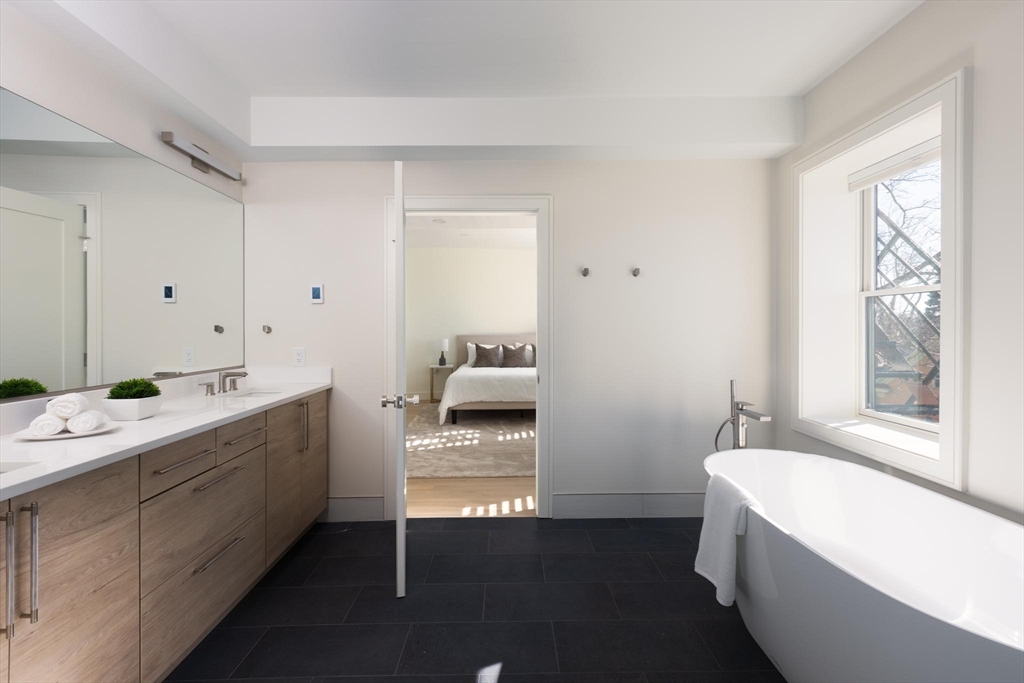 51 Addington Rd # 2