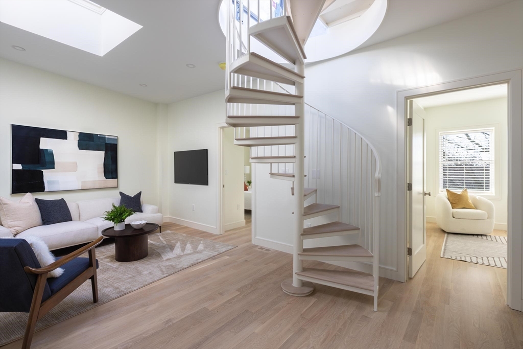 51 Addington Rd # 2
