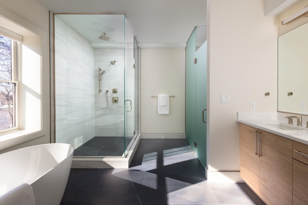 51 Addington Rd # 2
