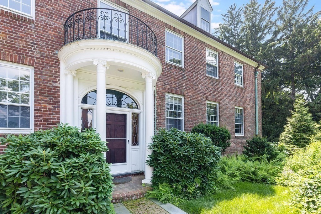 54 Fairmount Street