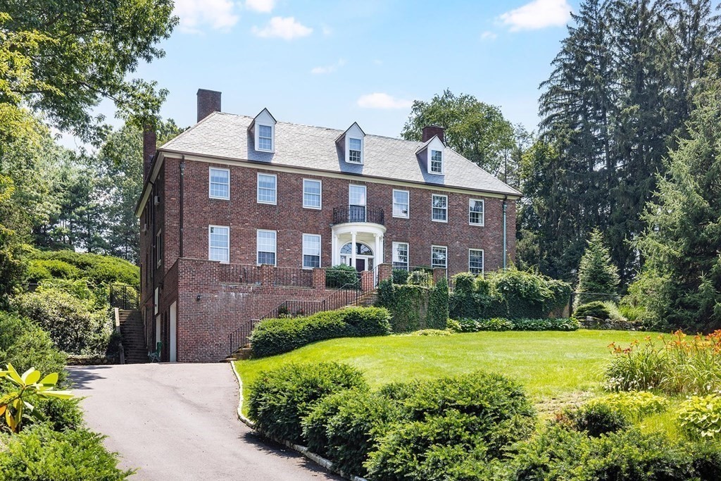 54 Fairmount Street