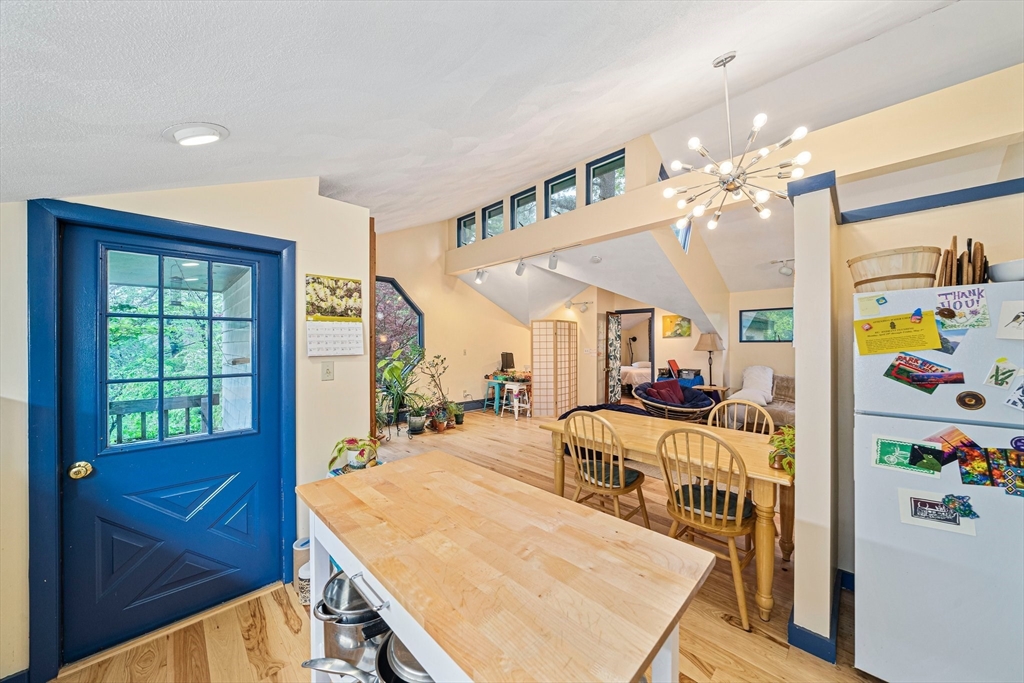 8 Sabrina Road