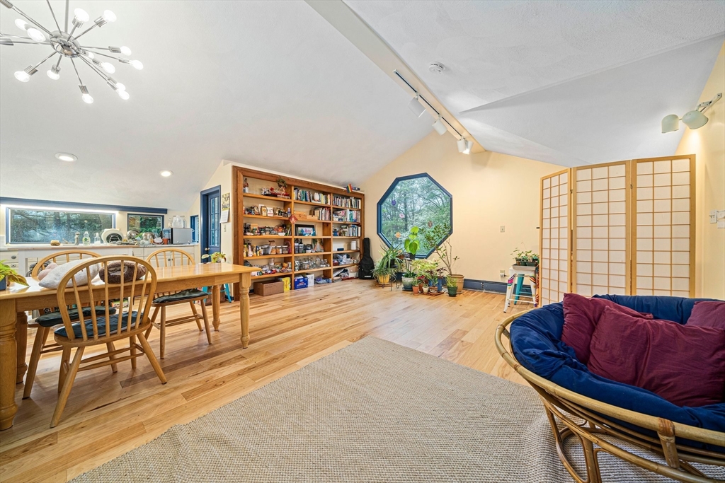8 Sabrina Road