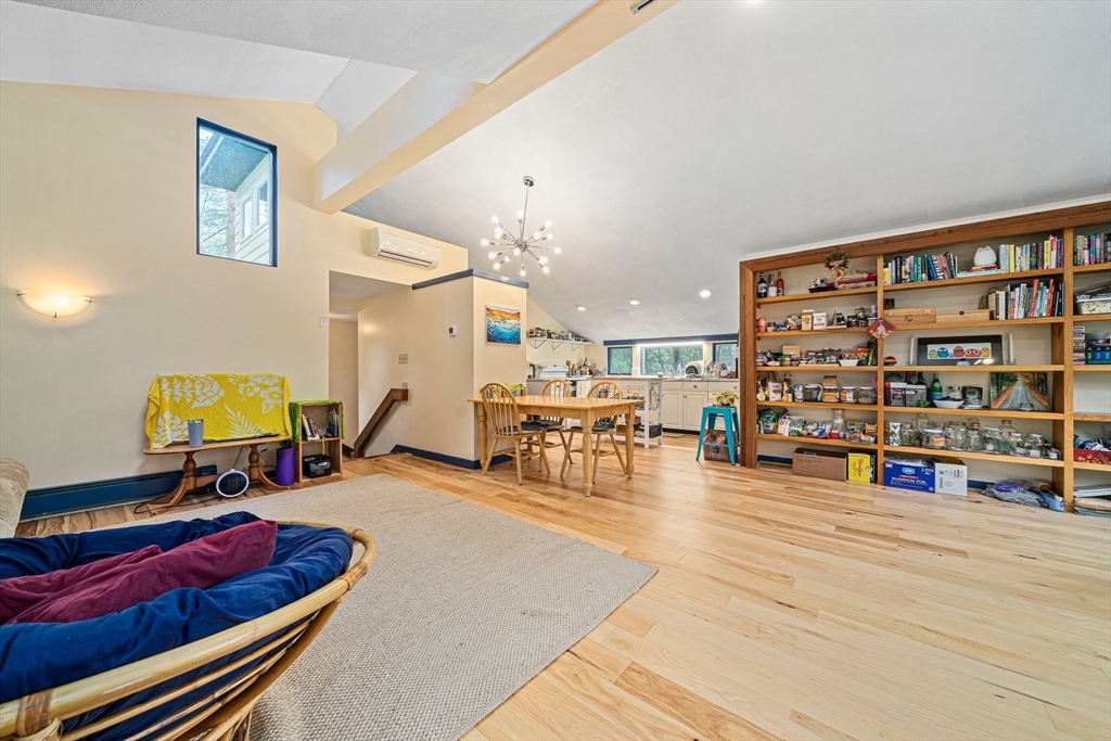 8 Sabrina Road