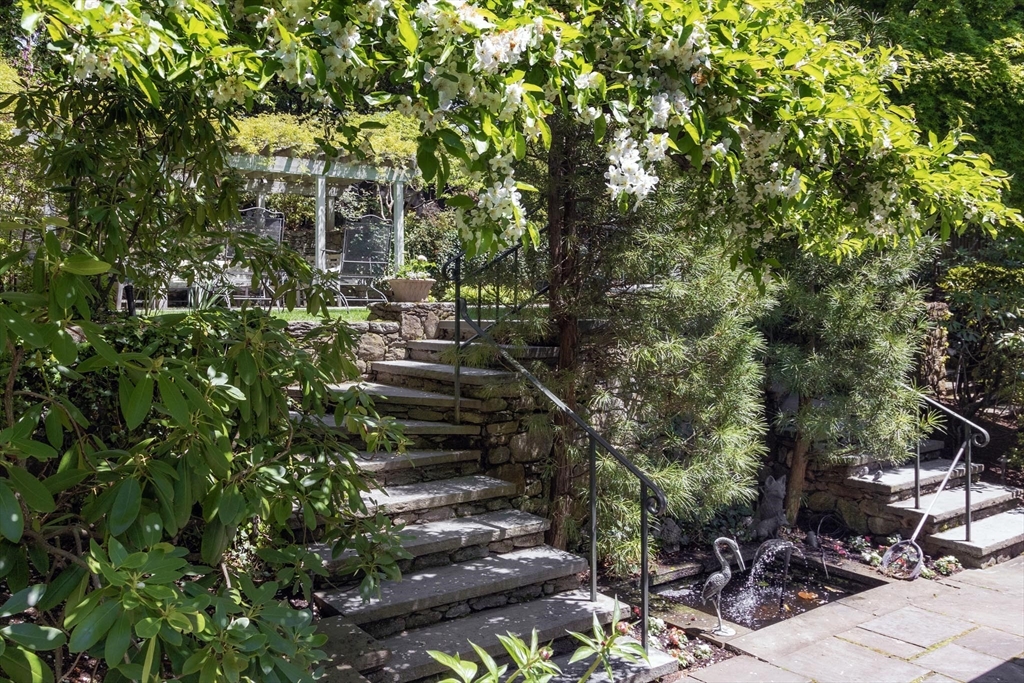 42 Jefferson Rd.