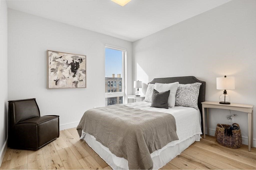 420 West Broadway # 406