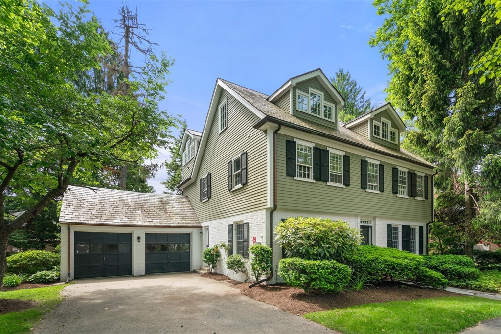 22 Lowell Road