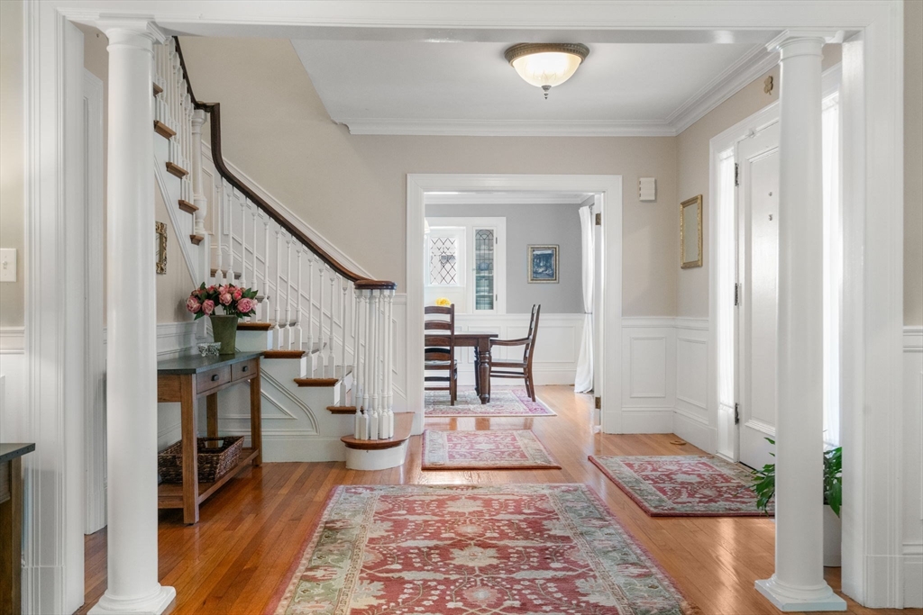 182 Commonwealth Ave
