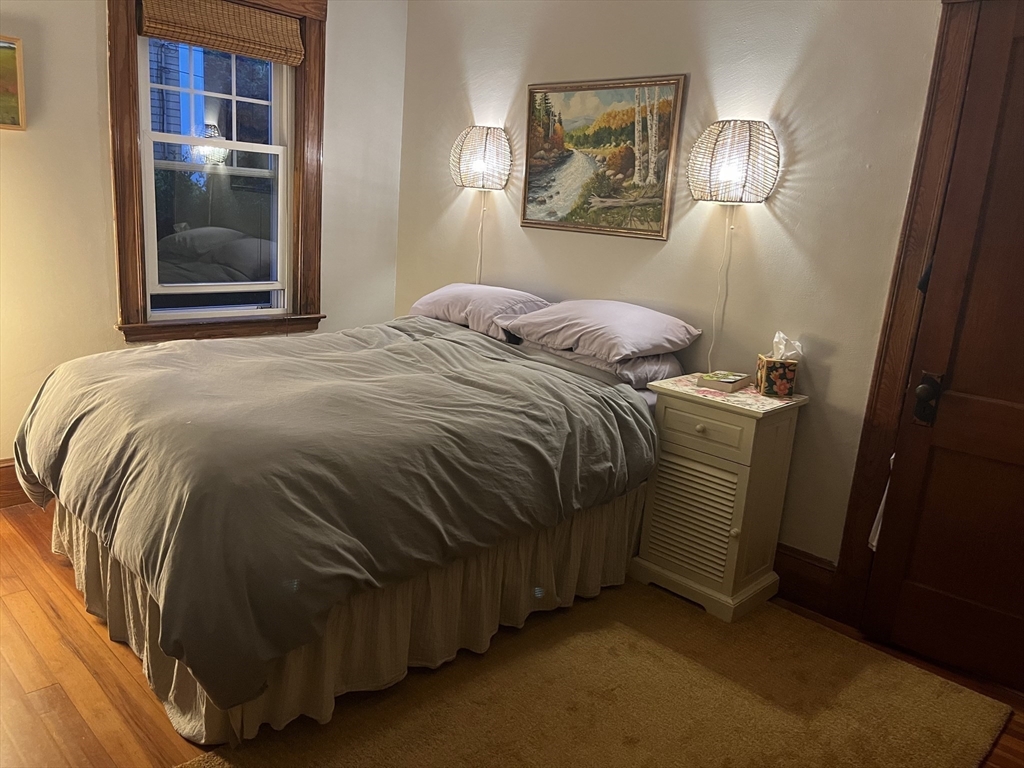 31 Davis Ave # 1