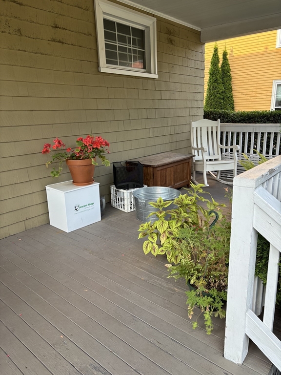 31 Davis Ave # 1