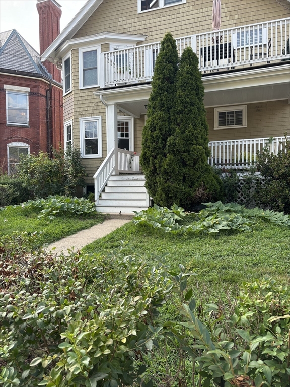 31 Davis Ave # 1