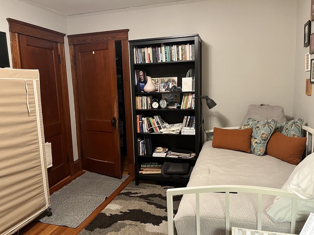 31 Davis Ave # 1