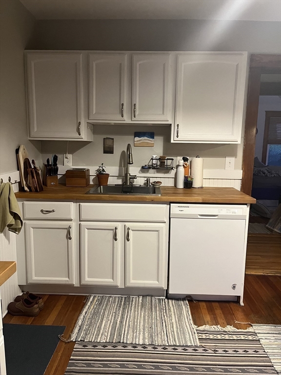 31 Davis Ave # 1