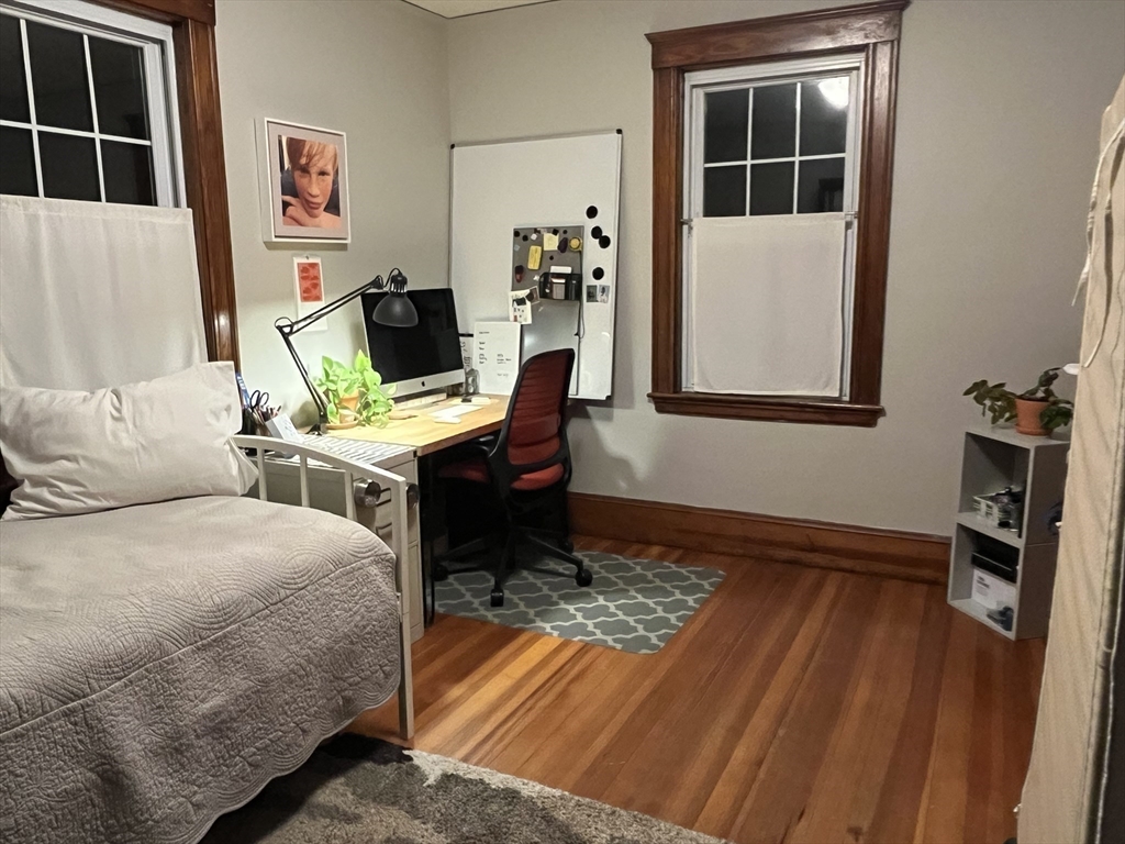31 Davis Ave # 1