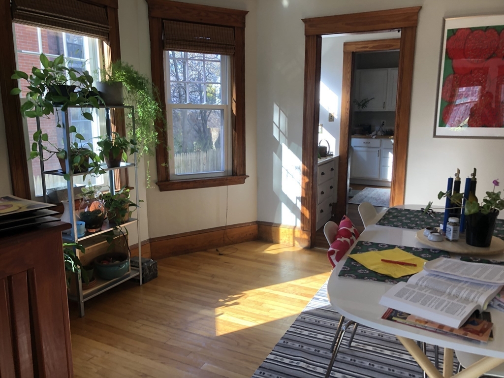 31 Davis Ave # 1