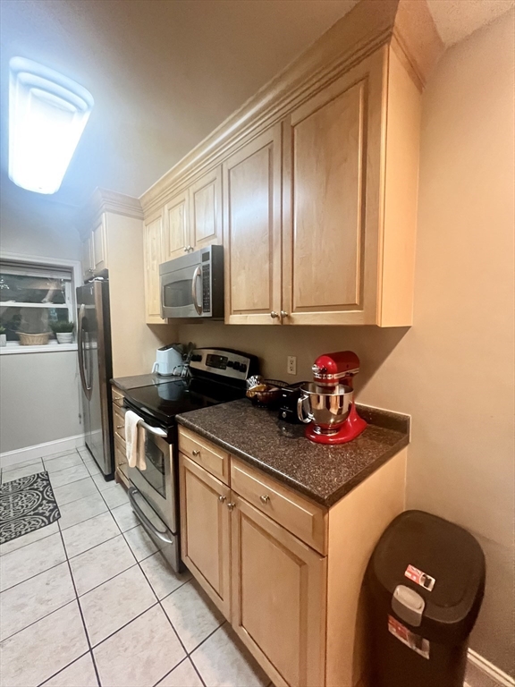 188 Newton Street # 4