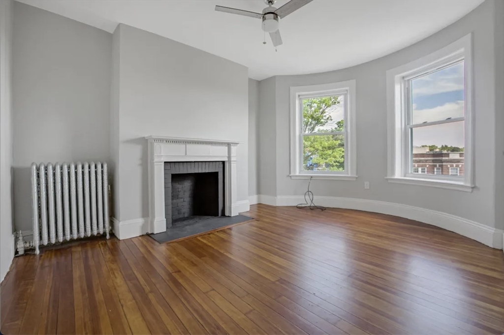 112 Winthrop St # 5