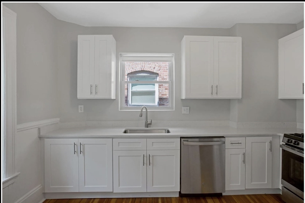 112 Winthrop St # 5